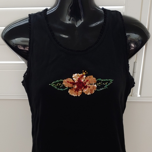 Sequin Flower Beaded Ribbed Black Tank 2pc - Picture 3 of 8